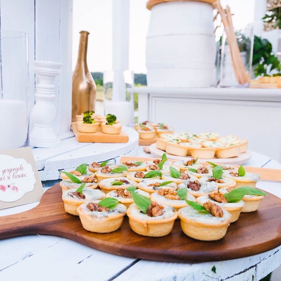 Post Slideshow Image