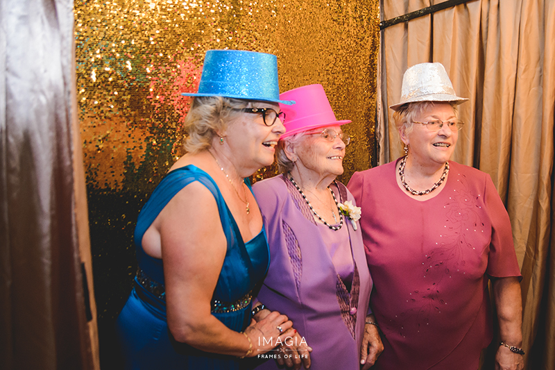 Post Slideshow Image